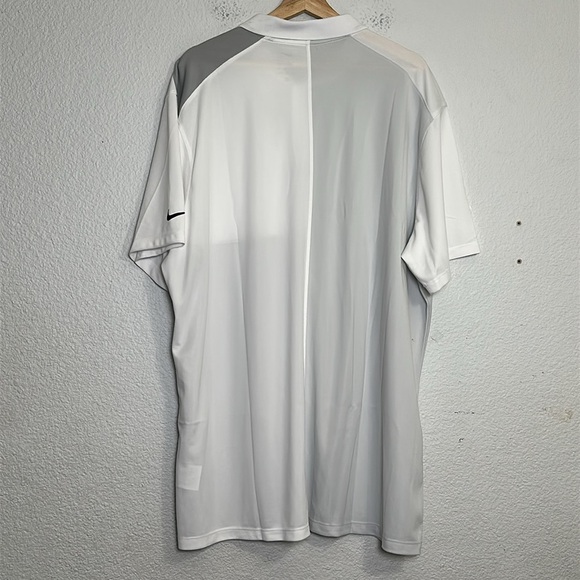 Nike Golf Polo Shirt Men’s XXL White Gray Colorblock Dri-FIT Performance Top NWT - Picture 3 of 11